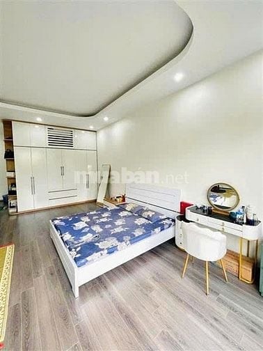 BA ĐÌNH VIP Ô TÔ ĐỖ CỬA, KINH DOANH SẦM UẤT, NHÀ 5 TẦNG MỚI ĐẸP Ở NGAY