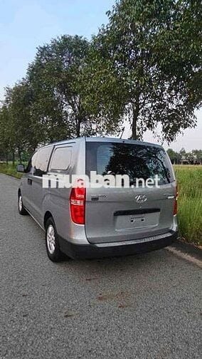 Hyundai Starex 2017 - 150000 km
