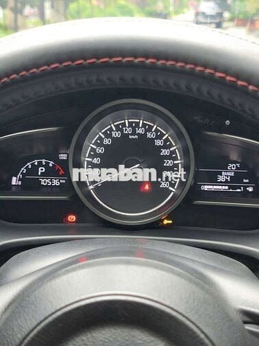 Chín chủ bán mazda 3 1.5AT sedan 2018 đi 7 vạn km