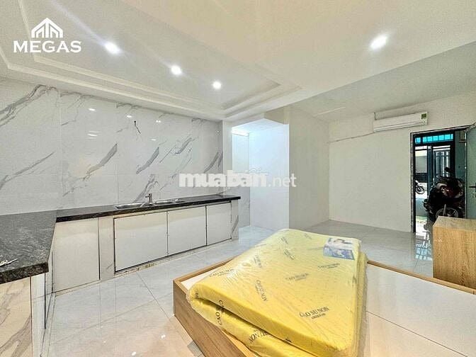 STUDIO GIÁ SIÊU RẺ- FULL NỘI THẤT - MỚI XÂY NGAY CÔNG VIÊN LÀNG HOA