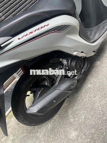 vision tháng 10/2024