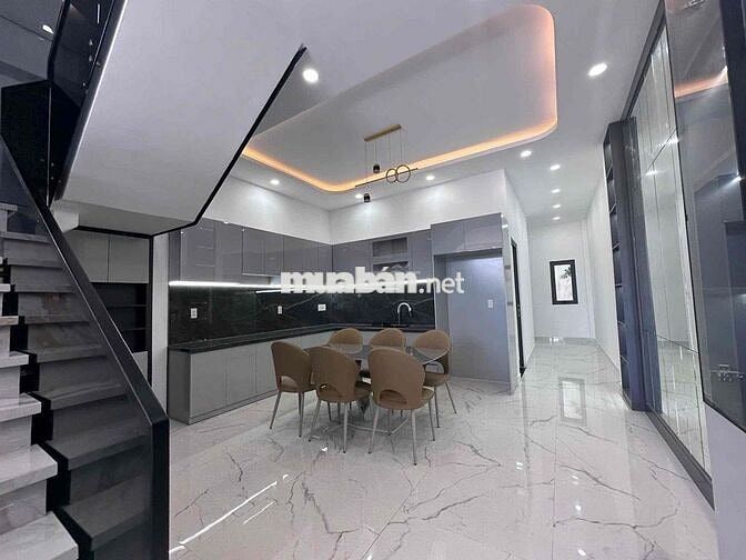 Mặt tiền dự án 100 căn 5x22 đường thông 1.050tr 4pn3vs SHR có thể KD