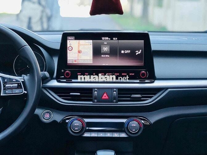 Kia K3 2022 Premium 2.0 AT - 71000 km