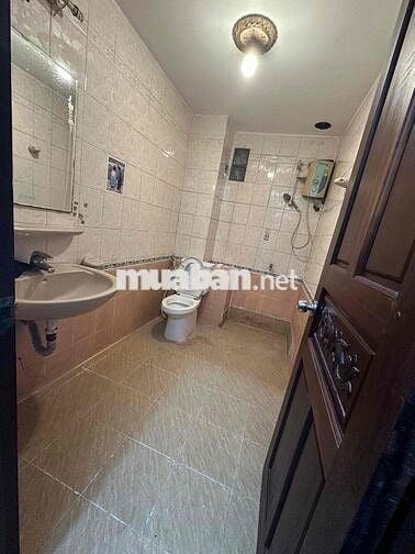 Chị mình cần SHARE lại 3 LẦU nhà mặt tiền NGUYỄN GIA TRÍ - BÌNH THẠNH