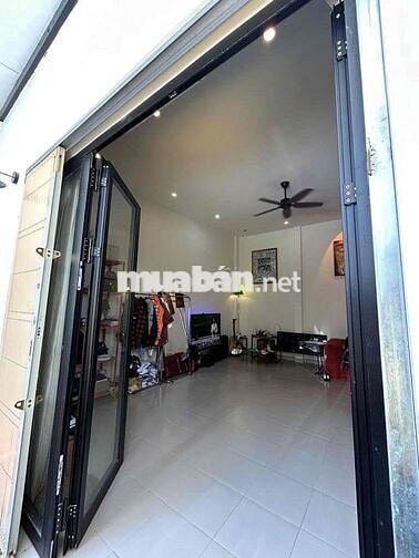 Cho thuê nhà nguyên căn.Đường Trần Văn Quang.Phường 10.Q.Tân Bình.