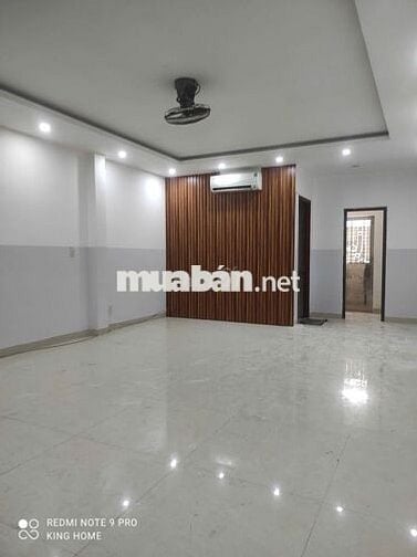 NHÀ 3 TẦNG MẶT TIỀN TRUNG TRUNG NGHĨA TRƯỚC BẾN XE