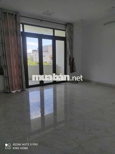 NHÀ 3 TẦNG MẶT TIỀN TRUNG TRUNG NGHĨA TRƯỚC BẾN XE