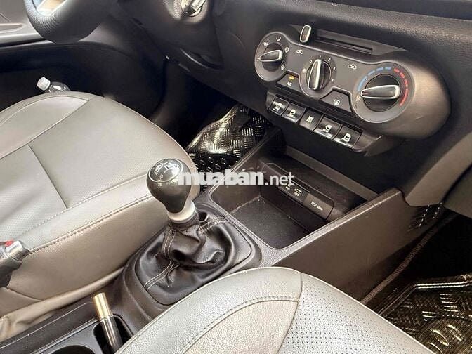 Kia Soluto Mt 6/2021 Bstp xe keng ngay chủ ký giây