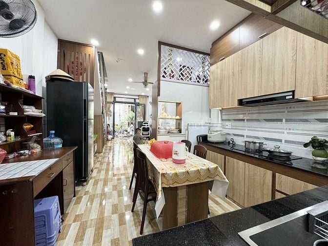 BÁN NHÀ NGAY CÔNG VIÊN THIÊN PHƯỚC - LỮ GIA QUẬN 11