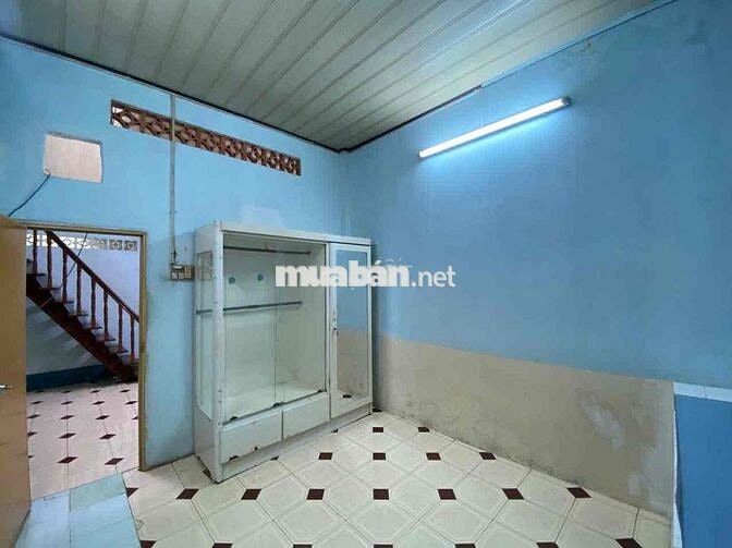 CHO THUÊ NHÀ TRỆT LẦU 4,5x20, P14, Q11