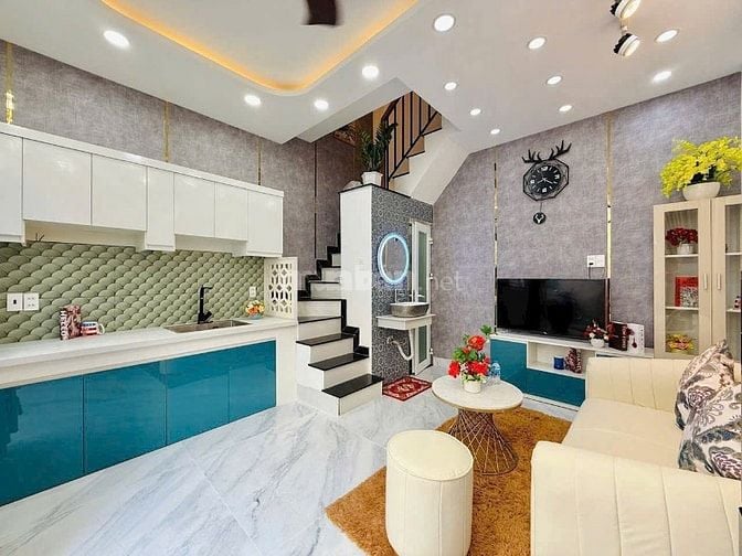 Hiếm bán nhà siêu phẩm Hoàng Hoa Thám, Bình Thạnh 4.2x17.2