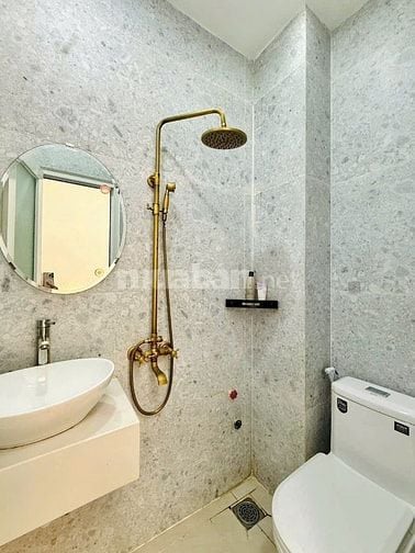 Hiếm bán nhà siêu phẩm Hoàng Hoa Thám, Bình Thạnh 4.2x17.2