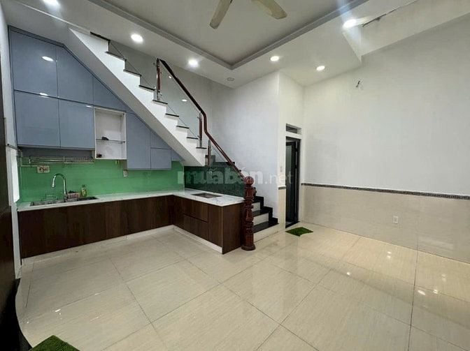 Nhà hxh dt55m2 đúc thật 2 lầu 4pn đường Hồ Văn Long BHH B, Q.Bình Tân