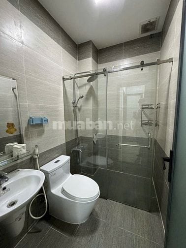 Nhà hxh dt55m2 đúc thật 2 lầu 4pn đường Hồ Văn Long BHH B, Q.Bình Tân