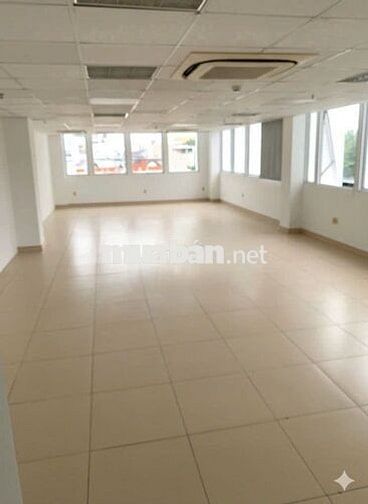 Cho thuê tòa nhà đường Trường Chinh Tân Bình, 291m/sàn, 4 tầng giá tốt