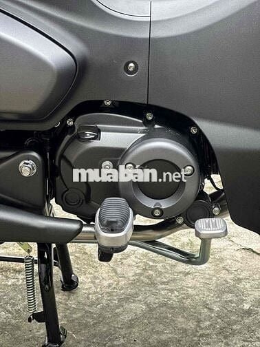Super Cub 125 đặc biệt đen nhám 2025