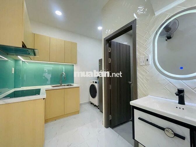 Bán Nhà Trần Văn Đang Q3 1 Lầu 2pn 2wc