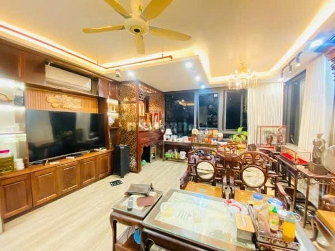 Bán nhà 7 tầng 62m - mặt tiền 6m - Kim Đồng giá hơn 20 tỷ