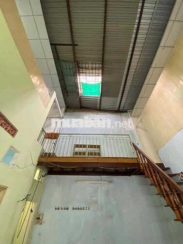 CHO THUÊ NHÀ TRỆT LẦU 4,5x20, P14, Q11