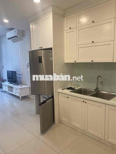 Cho thuê 2PN.2WC đầy đủ nội thất ở ngay nhà mới đẹp Golden Mansion