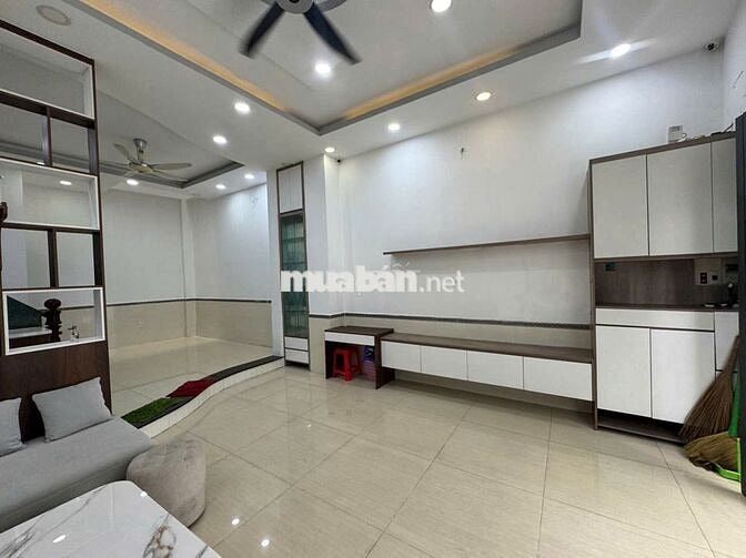 Nhà hxh dt55m2 đúc thật 2 lầu 4pn đường Hồ Văn Long BHH B, Q.Bình Tân