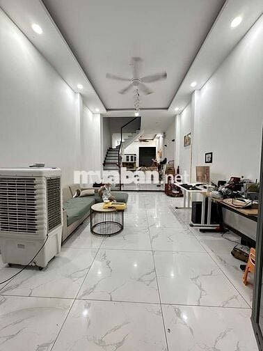 NHÀ ĐẸP 4 TẦNG – GẦN ĐƯỜNG 26/3, TÂN KỲ TÂN QUÝ – ĐƯỜNG NHỰA 6M