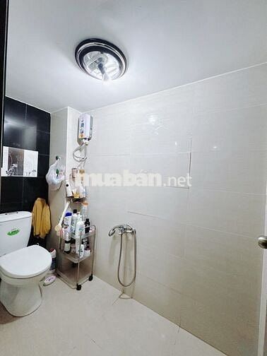 NHÀ TÔN ĐẢN Q4- HẺM 3m- 46m2 - 3 LẦU- 5PN- CHỈ 3.95 TỶ