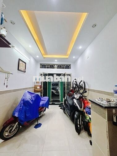 NHÀ TÔN ĐẢN Q4- HẺM 3m- 46m2 - 3 LẦU- 5PN- CHỈ 3.95 TỶ