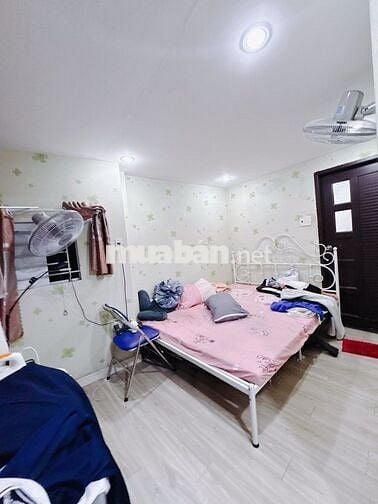 NHÀ TÔN ĐẢN Q4- HẺM 3m- 46m2 - 3 LẦU- 5PN- CHỈ 3.95 TỶ