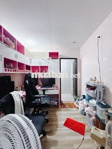 NHÀ TÔN ĐẢN Q4- HẺM 3m- 46m2 - 3 LẦU- 5PN- CHỈ 3.95 TỶ