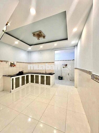 NHÀ GIÁ RẺ 3PN2WC HẺM XE TẢI KÊNH NƯỚC ĐEN BÌNH TÂN