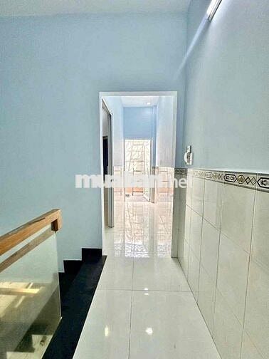 NHÀ GIÁ RẺ 3PN2WC HẺM XE TẢI KÊNH NƯỚC ĐEN BÌNH TÂN