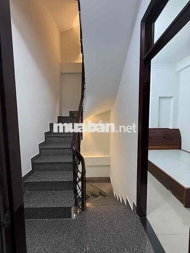 Nhà 4 Tầng , xe hơi quay đầu , 6PN , Nguyễn Thị Thập , Q7 , Chỉ 9Tỷ Ho
