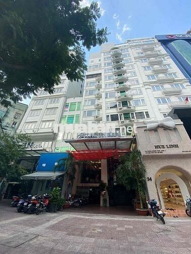 Bán toà CHDV Nguyễn Gia Trí, 258m2(10x25)hầm + 7 tầng, 75P - HĐT 5.4T