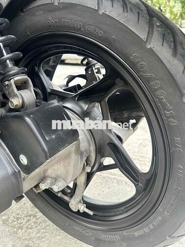 AB 2020 xe cực chất . lốp zin cả đôi theo xe