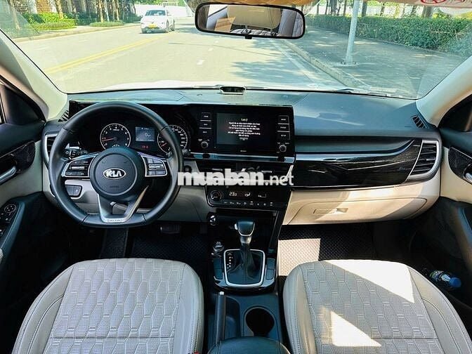 Kia Seltos 2021 Luxury 1.4 AT - 50000 km