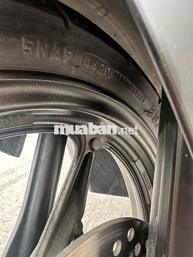 AB 2020 xe cực chất . lốp zin cả đôi theo xe