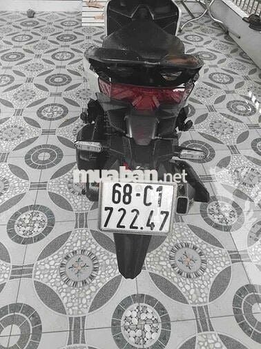 Cần bán Vario 125 xe còn đẹp vỏ còn máy êm