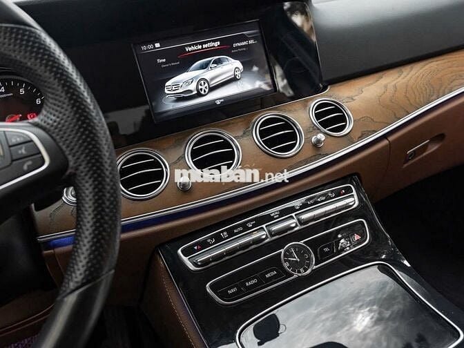 Mercedes Benz E200 2017 - 82000 km