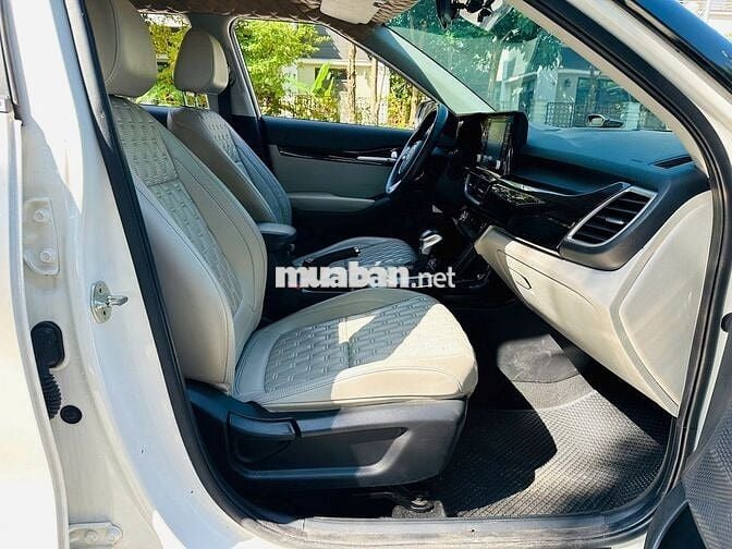 Kia Seltos 2021 Luxury 1.4 AT - 50000 km