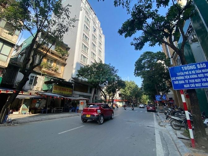 Cho thuê mặt phố Nguyễn Thượng Hiền - Nguyễn Du 80m², mặt tiền 8m 38tr