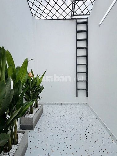 Chủ định cư bán gấp nhà Trường Sa BThanh - Sang xịn mịn chỉ hơn 2 tỷ