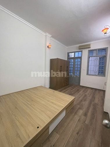 Chính chủ cho thuê nhà 4 tầng, 5 ngủ nội thất ngõ 656 Hoàng Hoa Thám