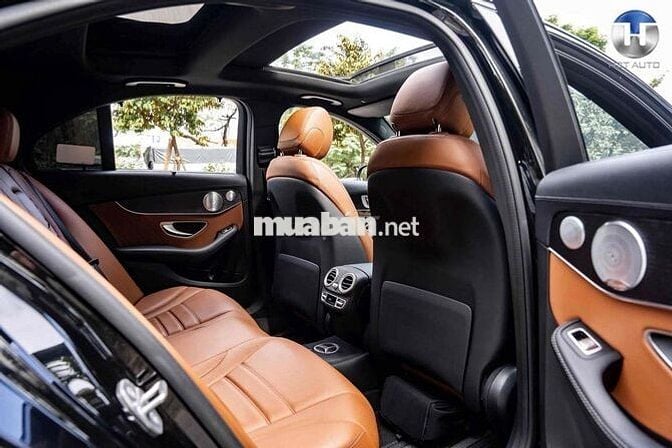 Mercedes Benz C300 AMG sx 2021 đen/ nâu cực đẹp