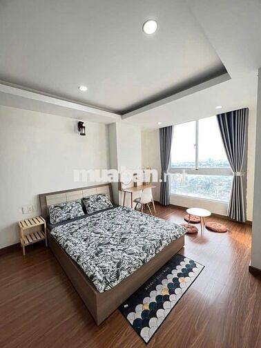 Chung cư Remax , ngay chợ lớn Q6 , 82m2 , 2PN , 2 WC ,nội thất cao cấp