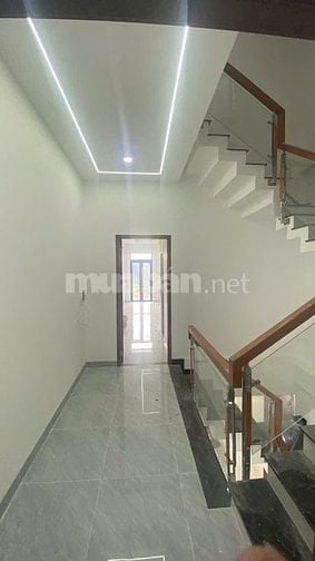 Nhà phố KDC PHT8 Bình Dương, 72m2 nhà 1 trệt 2 lầu 1 sân thượng