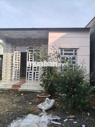 Chủ thở ô xi bán gấp miếng đất tặng nhà