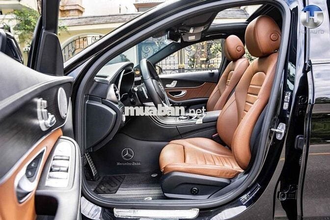 Mercedes Benz C300 AMG sx 2021 đen/ nâu cực đẹp
