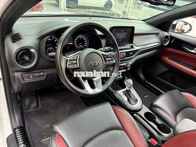 Kia cerato 2.0L - 24000 km