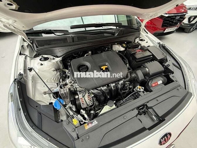 Kia cerato 2.0L - 24000 km